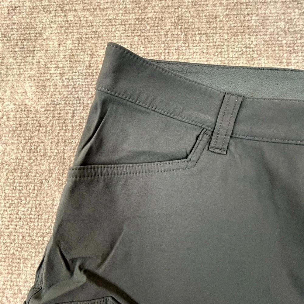 Eddie Bauer Rainier Tech Shorts Mens 32‎ Black Hybrid Chino Performance Stretch
